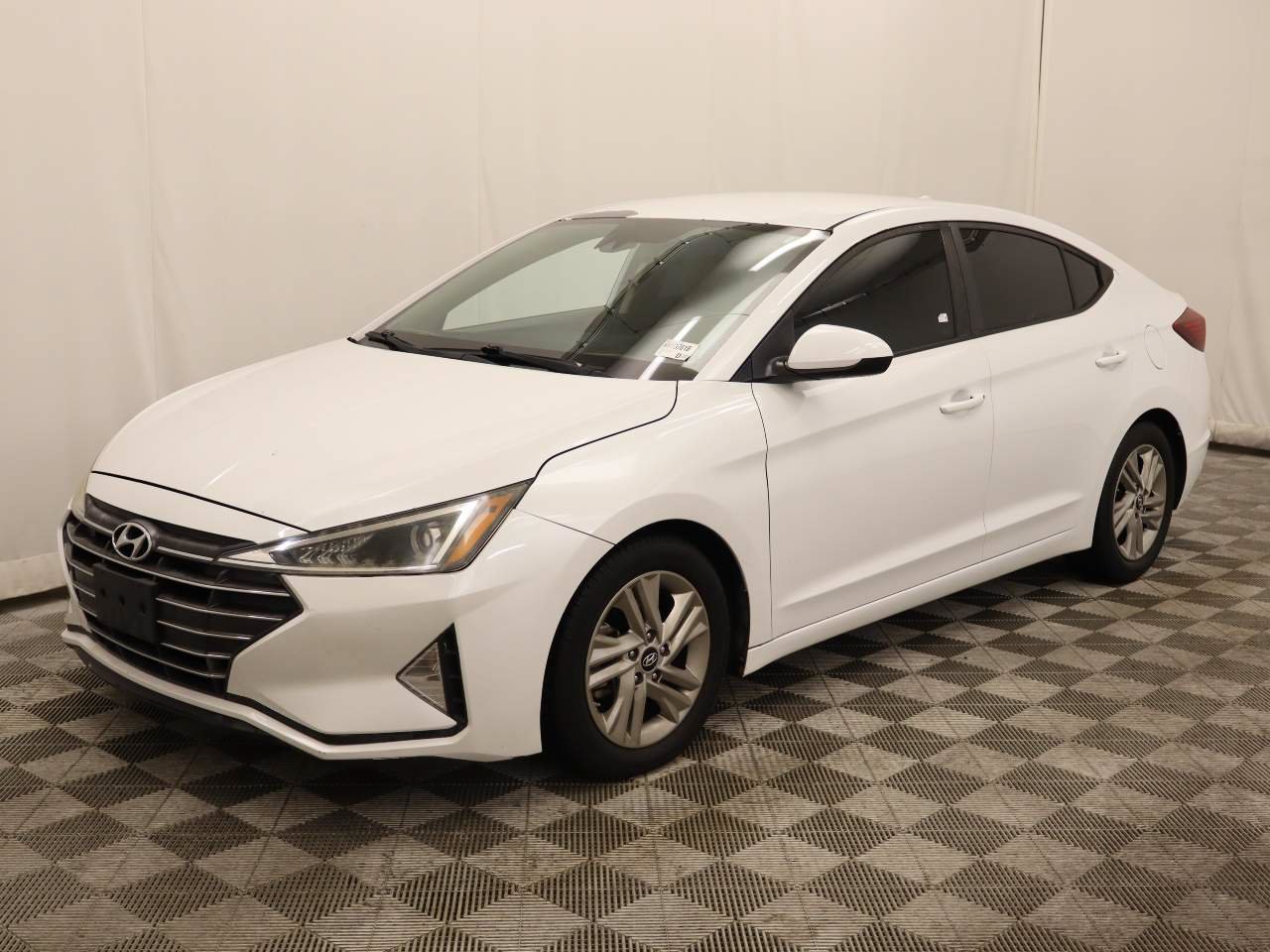 Used 2019 Hyundai Elantra SEL FWD image 1
