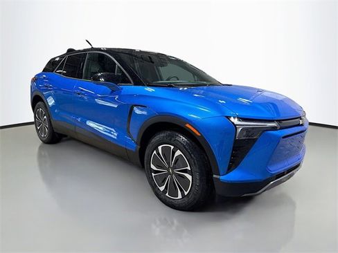 New 2026 Chevrolet Blazer EV LT image 5