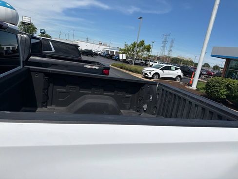 Used 2024 Chevrolet Silverado 1500 RST AWD/4WD image 4