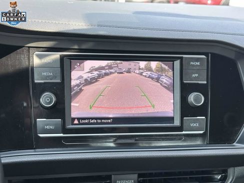 Used 2023 Volkswagen Jetta Sport FWD image 27
