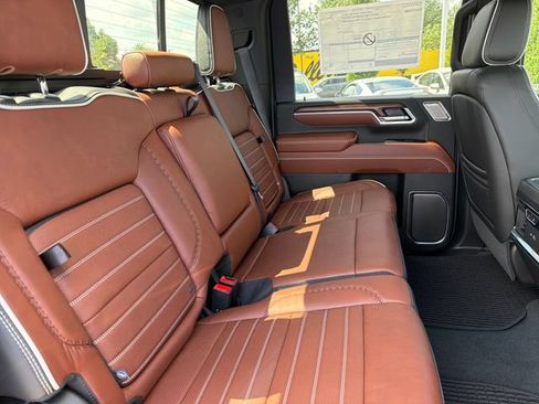 New 2026 GMC Sierra 2500 Denali Ultimate AWD/4WD image 23