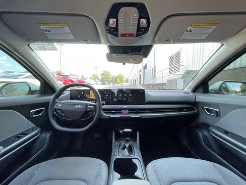 Used 2025 Kia K4 EX FWD image 28
