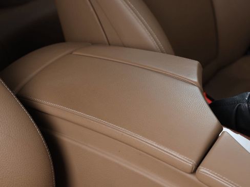 Used 2006 BMW M5 image 67