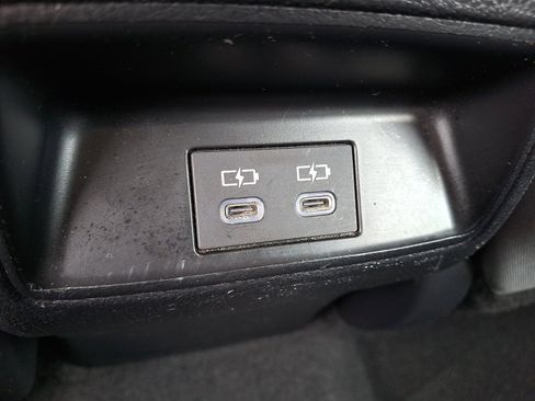 Used 2024 Toyota Corolla LE FWD image 12