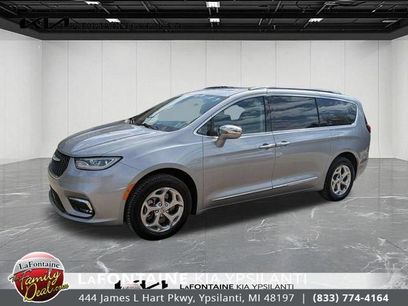Used 2021 Chrysler Pacifica Limited
