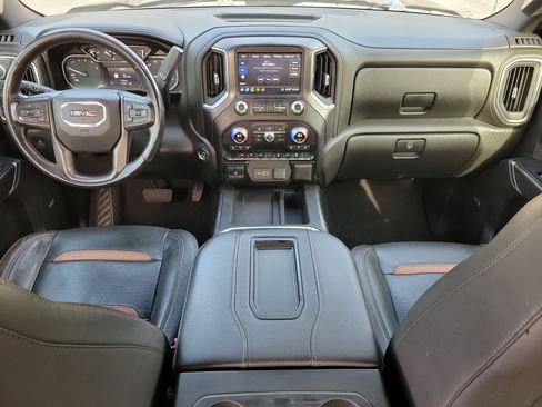 Used 2020 GMC Sierra 1500 AT4 w/ AT4 Premium Package image 11