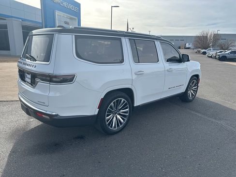 Used 2022 Jeep Grand Wagoneer Series III image 45