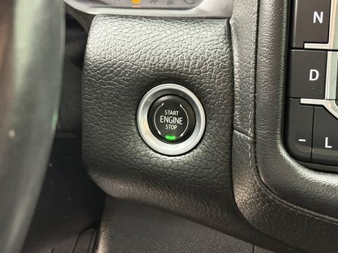 Used 2023 GMC Yukon XL Denali image 24