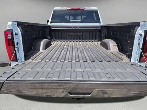 New 2026 GMC Sierra 2500 Denali w/ Denali Reserve Package AWD/4WD image 27