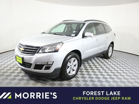 Used 2013 Chevrolet Traverse LT image 1