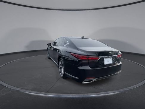 Used 2022 Lexus LS 500 w/ Interior Upgrade Package RWD image 7