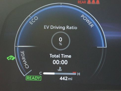 Used 2026 Toyota Camry Hybrid image 4