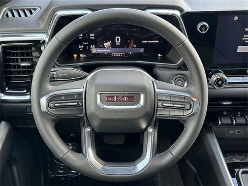 New 2026 GMC Canyon Elevation image 8