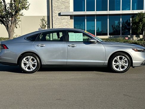 Certified 2025 Honda Accord LX image 3