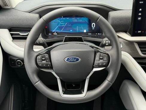 New 2026 Ford Explorer Platinum w/ LUX Leather Package image 33