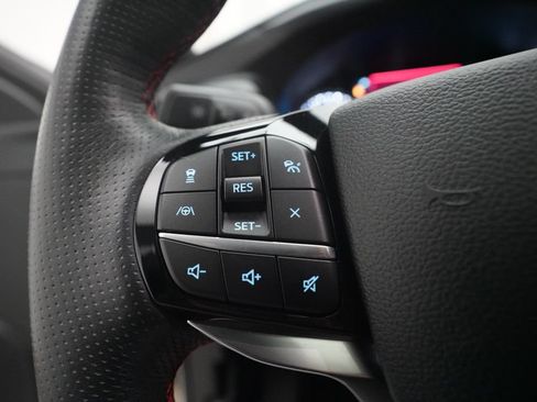 Used 2022 Ford Explorer ST-Line AWD/4WD image 18