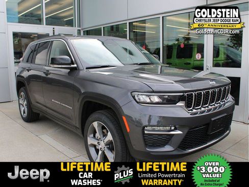 New 2025 Jeep Grand Cherokee Limited w/ Luxury Tech Group II image 1
