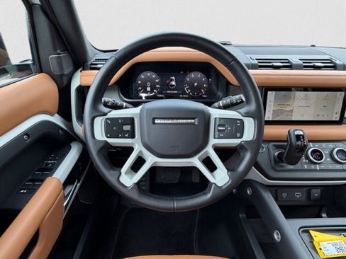 Certified 2023 Land Rover Defender 110 S image 15