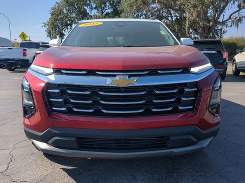 Certified 2025 Chevrolet Equinox LT w/ Safety and Technology Package image 9