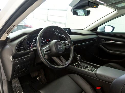 Used 2020 MAZDA MAZDA3 Sedan w/ Select Package image 14