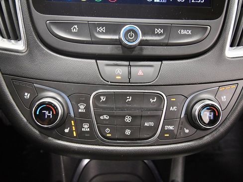 Used 2024 Chevrolet Malibu LT image 26