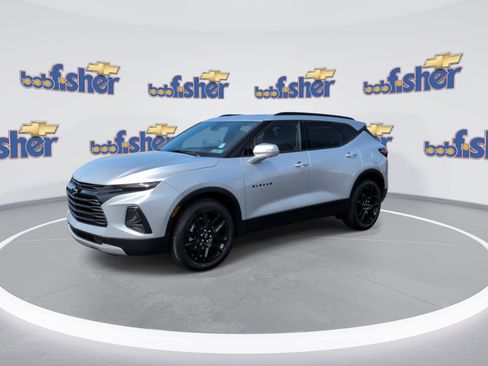 Certified 2022 Chevrolet Blazer LT w/ Sound & Technology Package AWD/4WD image 4