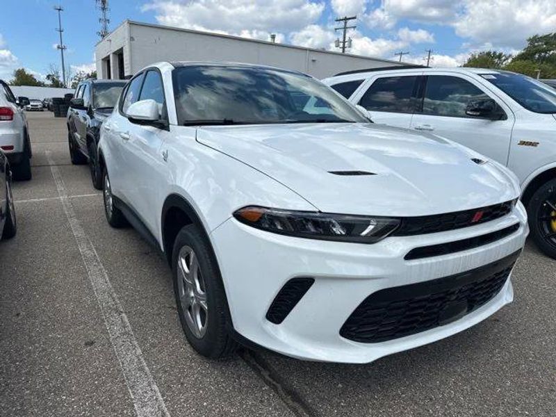 Certified 2024 Dodge Hornet GT Plus image 1