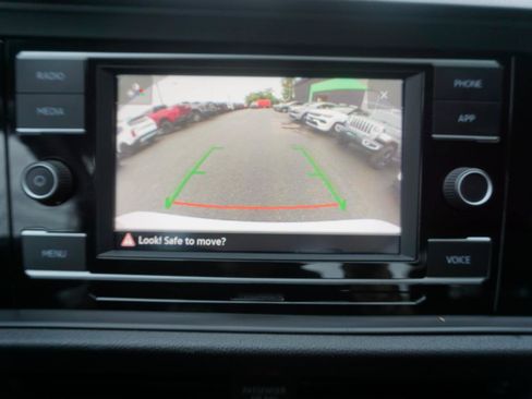 Used 2020 Volkswagen Jetta S FWD image 12