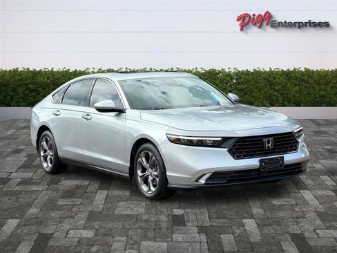 Used 2024 Honda Accord EX image 7