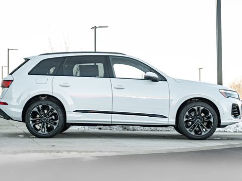 New 2026 Audi Q7 3.0T Premium Plus image 3
