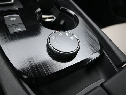 New 2026 Nissan Rogue SV w/ SV Premium Package image 23