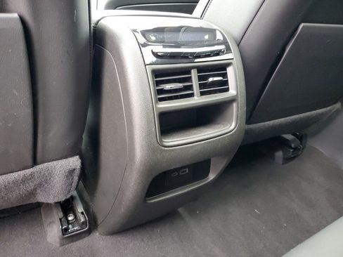 Certified 2024 Cadillac XT5 Premium Luxury image 27