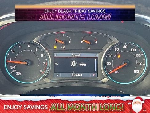 Used 2023 Chevrolet Traverse LT image 27