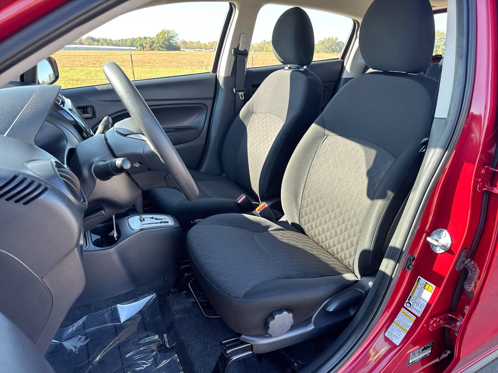 Used 2024 Mitsubishi Mirage ES FWD image 11