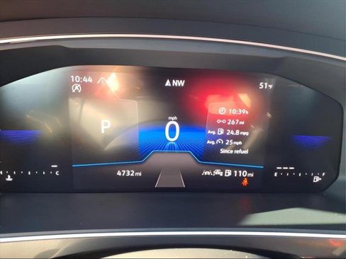 Used 2024 Volkswagen Tiguan Wolfsburg Edition image 26