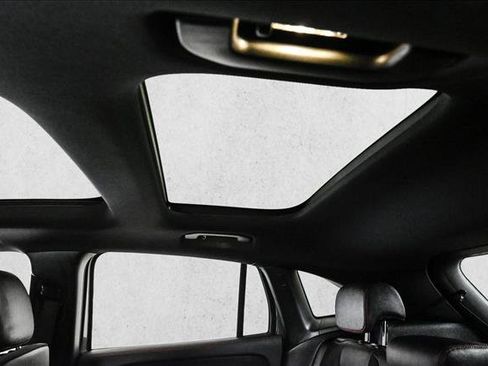 New 2026 Mercedes-Benz GLA 250 4MATIC image 21