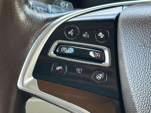 Used 2017 Cadillac Escalade Luxury image 15