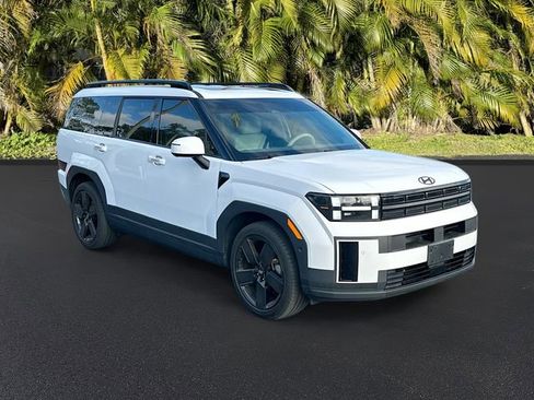 Used 2024 Hyundai Santa Fe Limited image 4