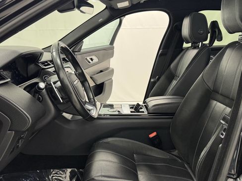 Used 2018 Land Rover Range Rover Velar R-Dynamic SE image 10