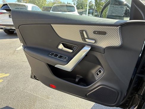 Certified 2025 Mercedes-Benz CLA 250 4MATIC image 22
