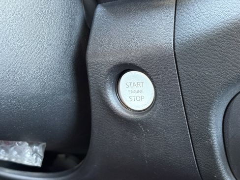 Used 2022 Nissan Frontier S w/ Technology Package image 18