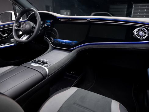 Used 2024 Mercedes-Benz EQE AMG 4MATIC SUV image 62