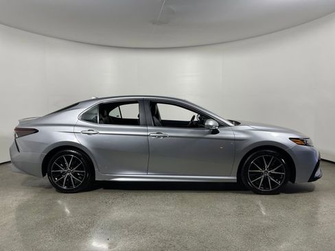 Certified 2024 Toyota Camry SE image 2