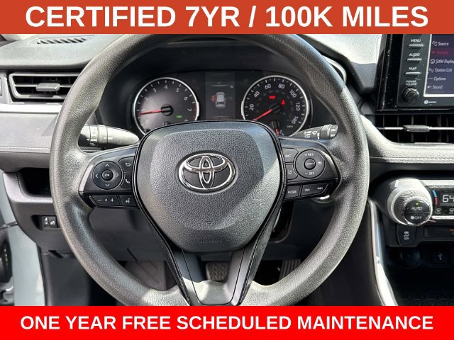 Used 2021 Toyota RAV4 XLE w/ Carpet Mat Package (TMS) AWD/4WD image 18