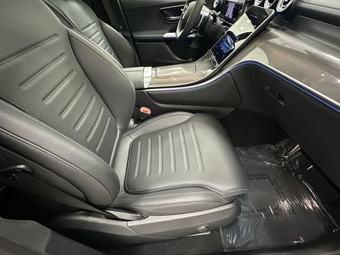 Certified 2025 Mercedes-Benz GLC 300 4MATIC image 15