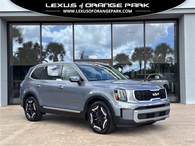 Used 2023 Kia Telluride EX FWD image 1