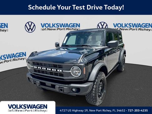 Used 2023 Ford Bronco Black Diamond AWD/4WD image 1