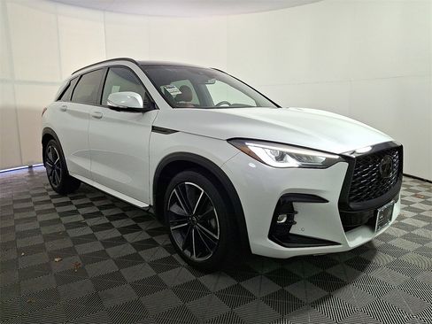 Certified 2023 INFINITI QX50 Sport image 4