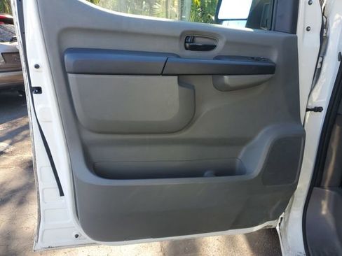 Used 2021 Nissan NV 1500 S image 11