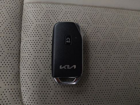 Used 2023 Kia Sorento EX w/ Panoramic Sunroof Package FWD image 32